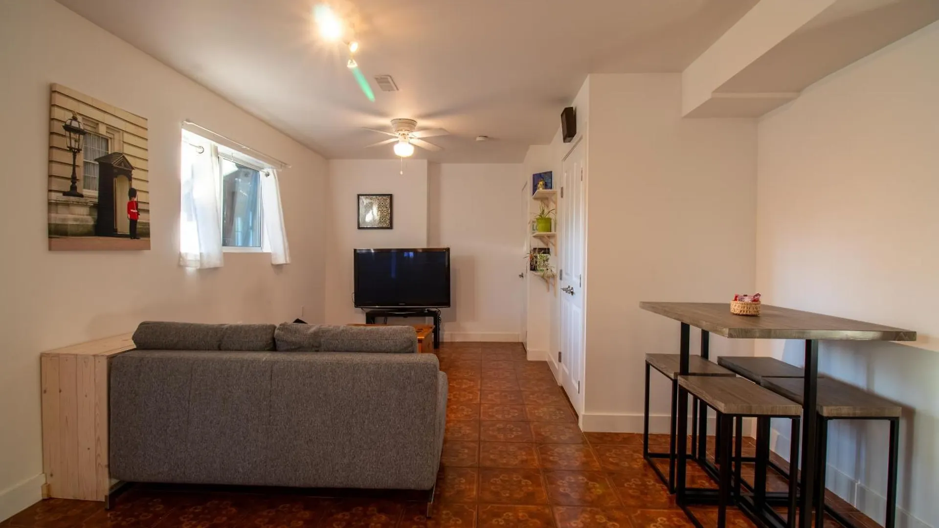 Apartment Serene Garden Suite Delta
